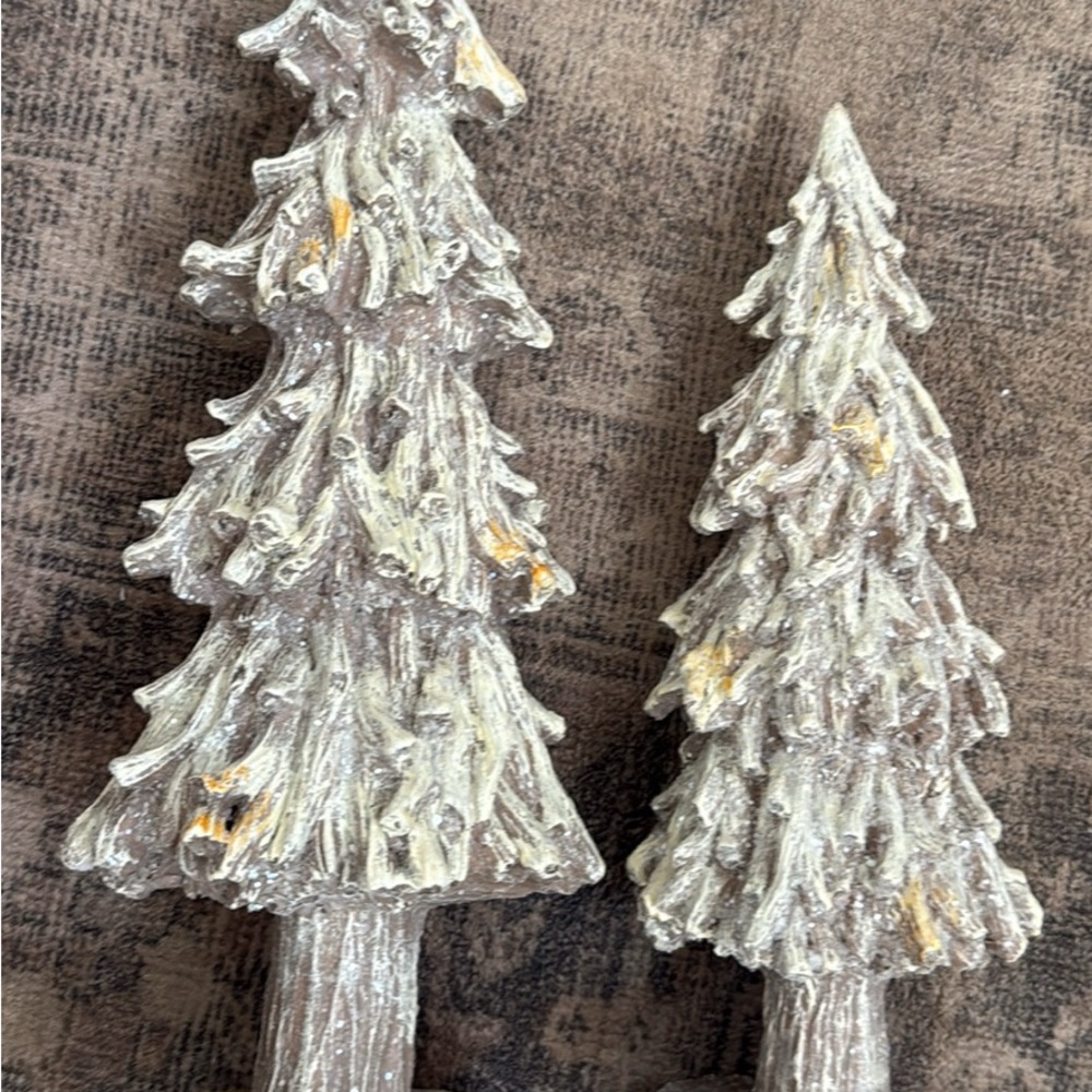 Rustic Brown and Cream Holiday Tree Decor
